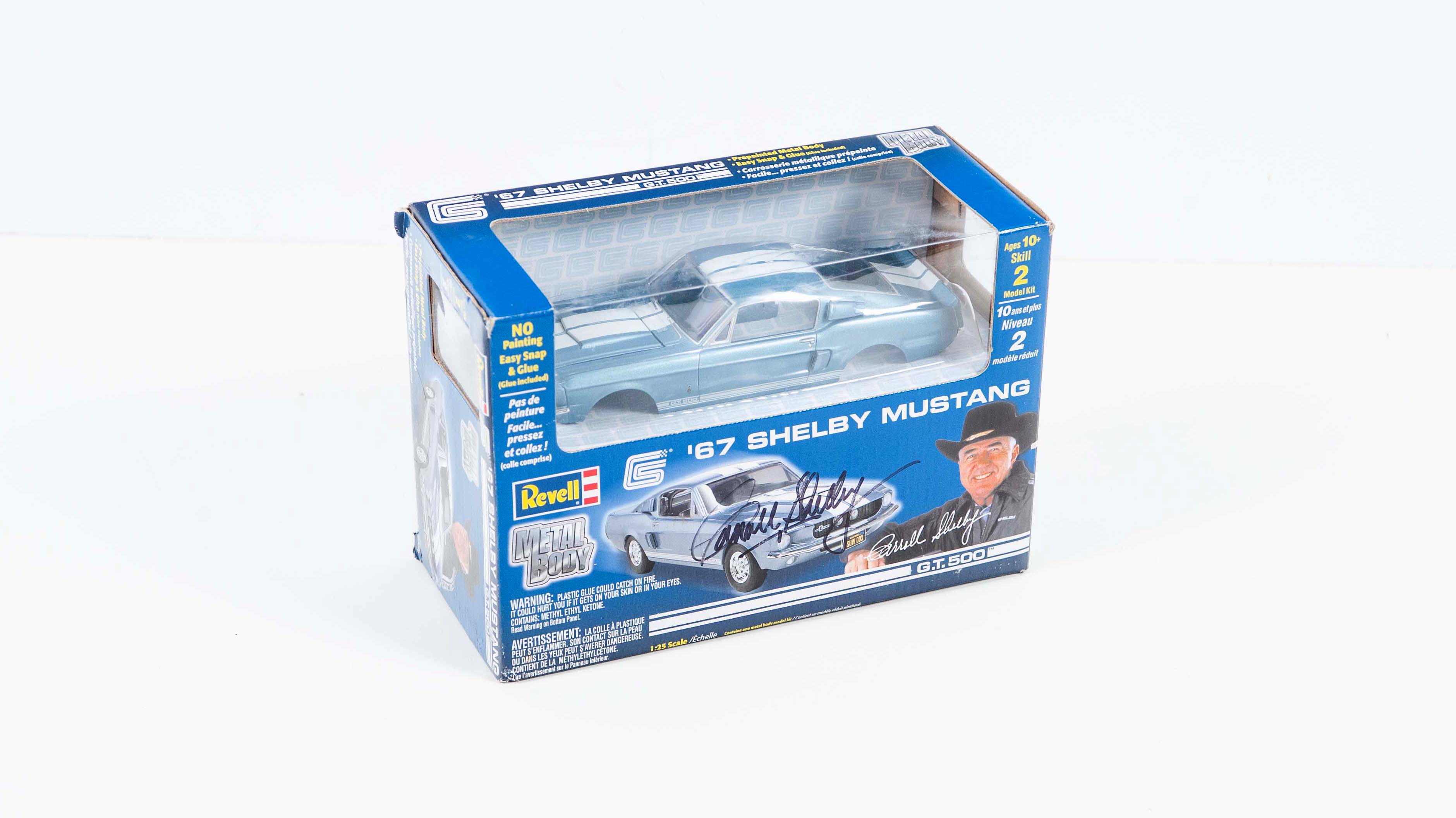 auto world 1967 Shelby GT500 ダイキャストモデル 1967 Carroll Shelby Signed GT500 Scale Model Cars Die-cast