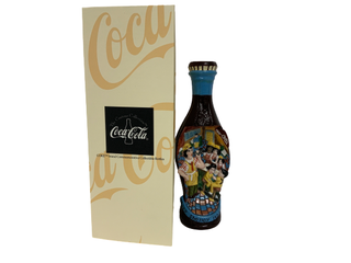 Coca-Cola Folk Art Series - US Shelley Commemorative Bottle
