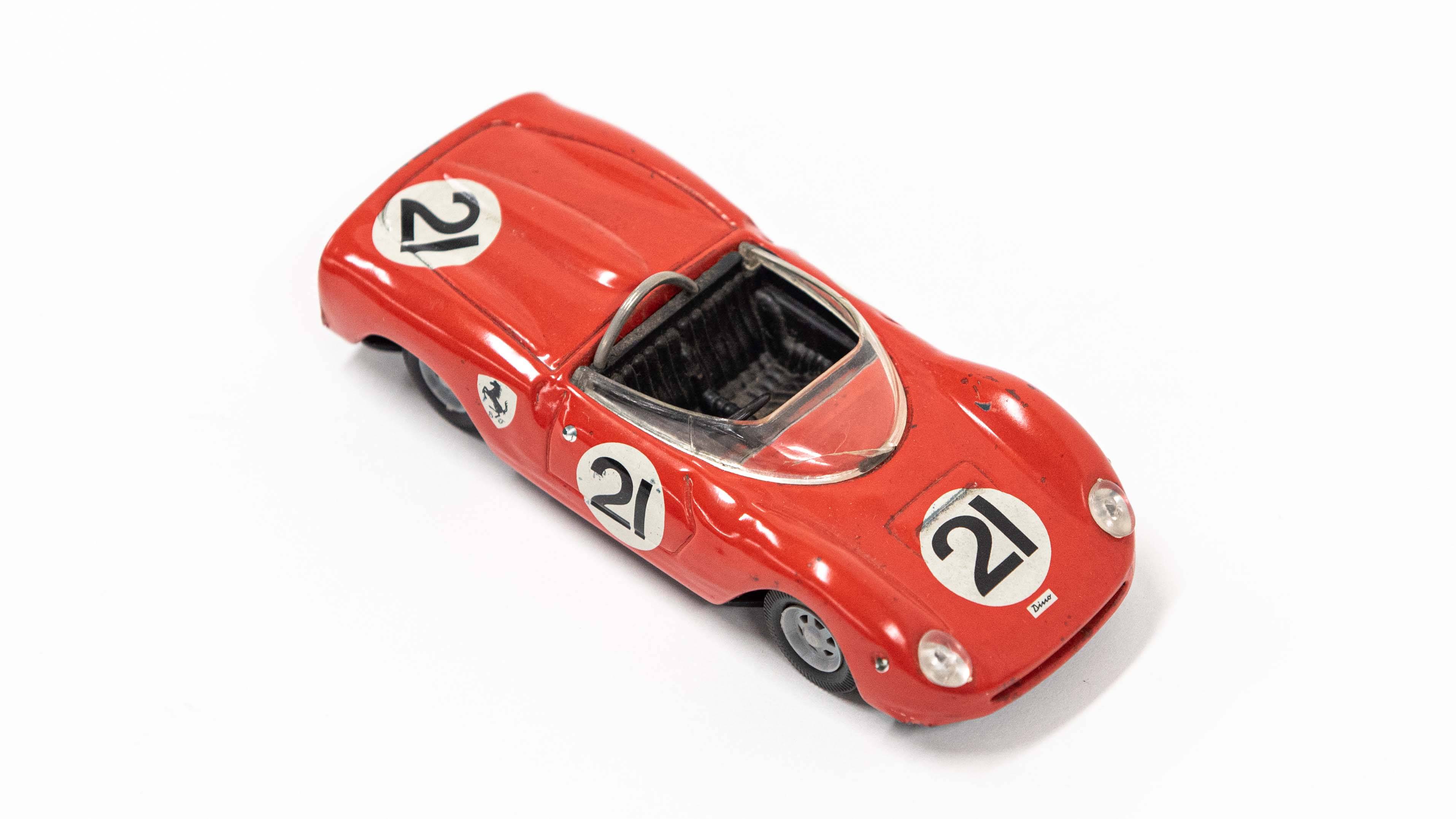 1964 Ferrari Dino 246 S Scale Model Car Auction Mecum On Time