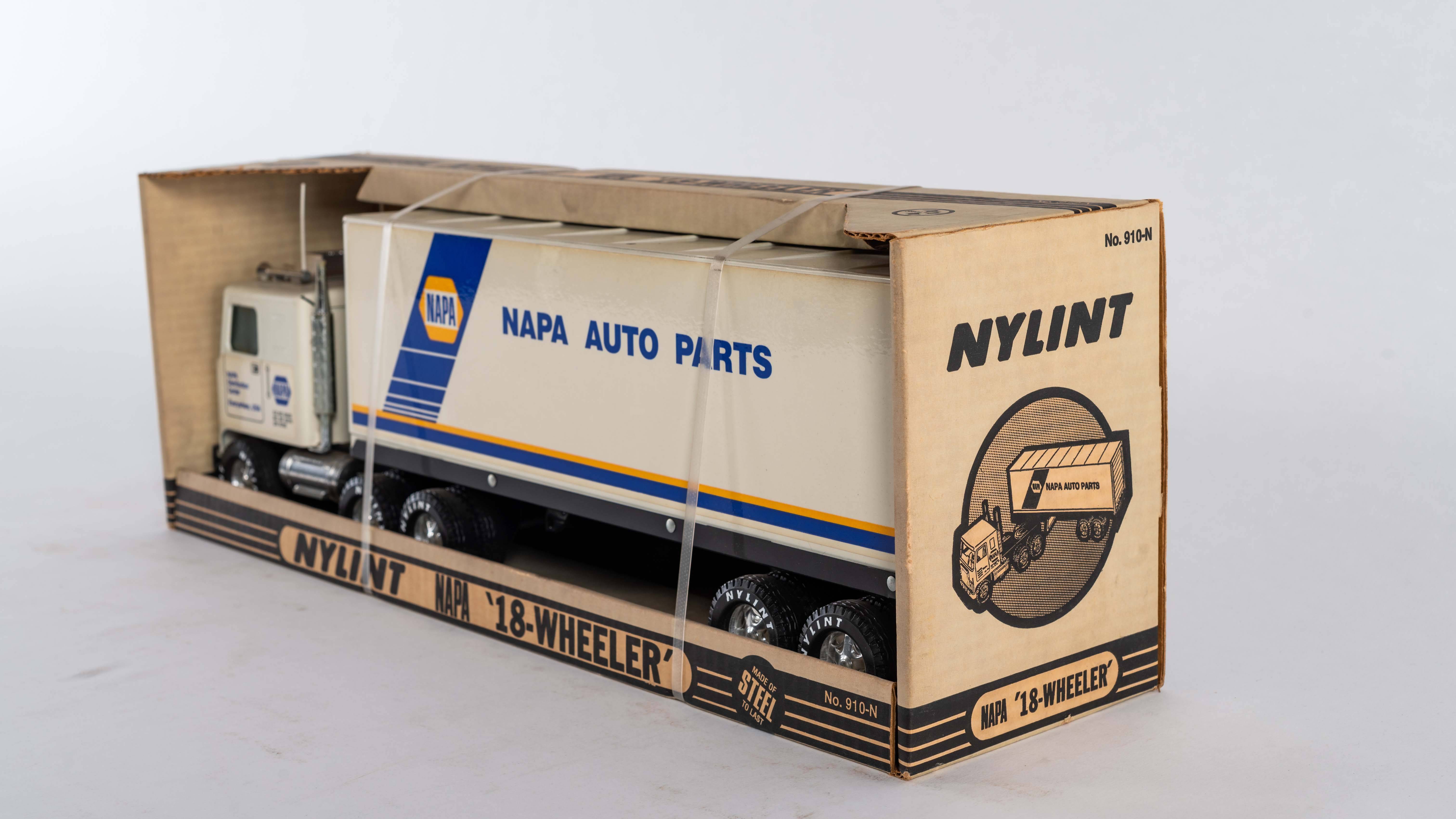 Nylint, 18-Wheeler NAPA Auto Parts Die-Cast Truck Auction