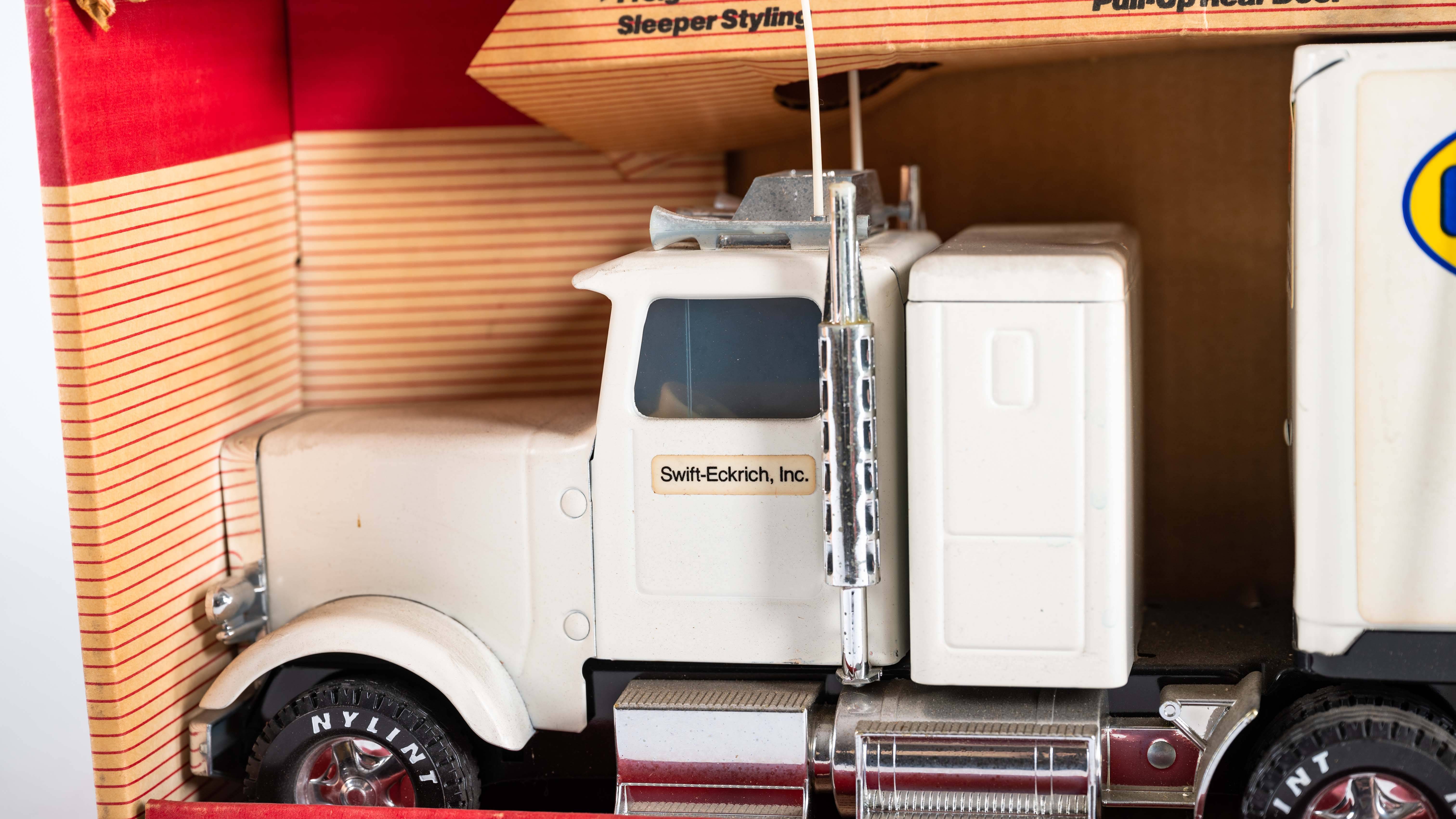 NYLINT ブリキ　トレーラー NYLINT ブリキ トレーラー NYLINT ブリキ トレーラー Nylint Toys