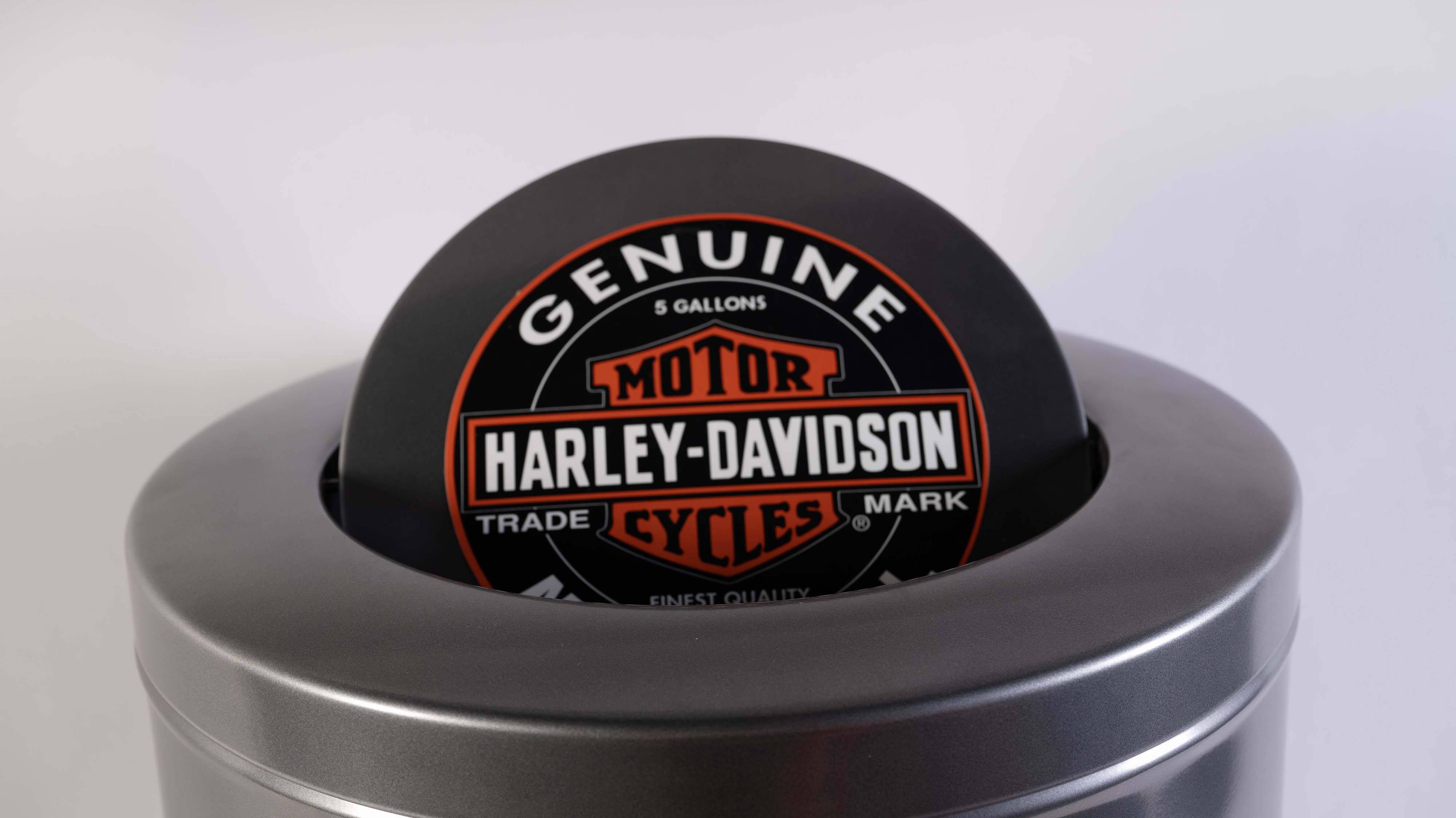 Harley-Davidson Genuine Motor Oil Trash Can Auction | Mecum On Time