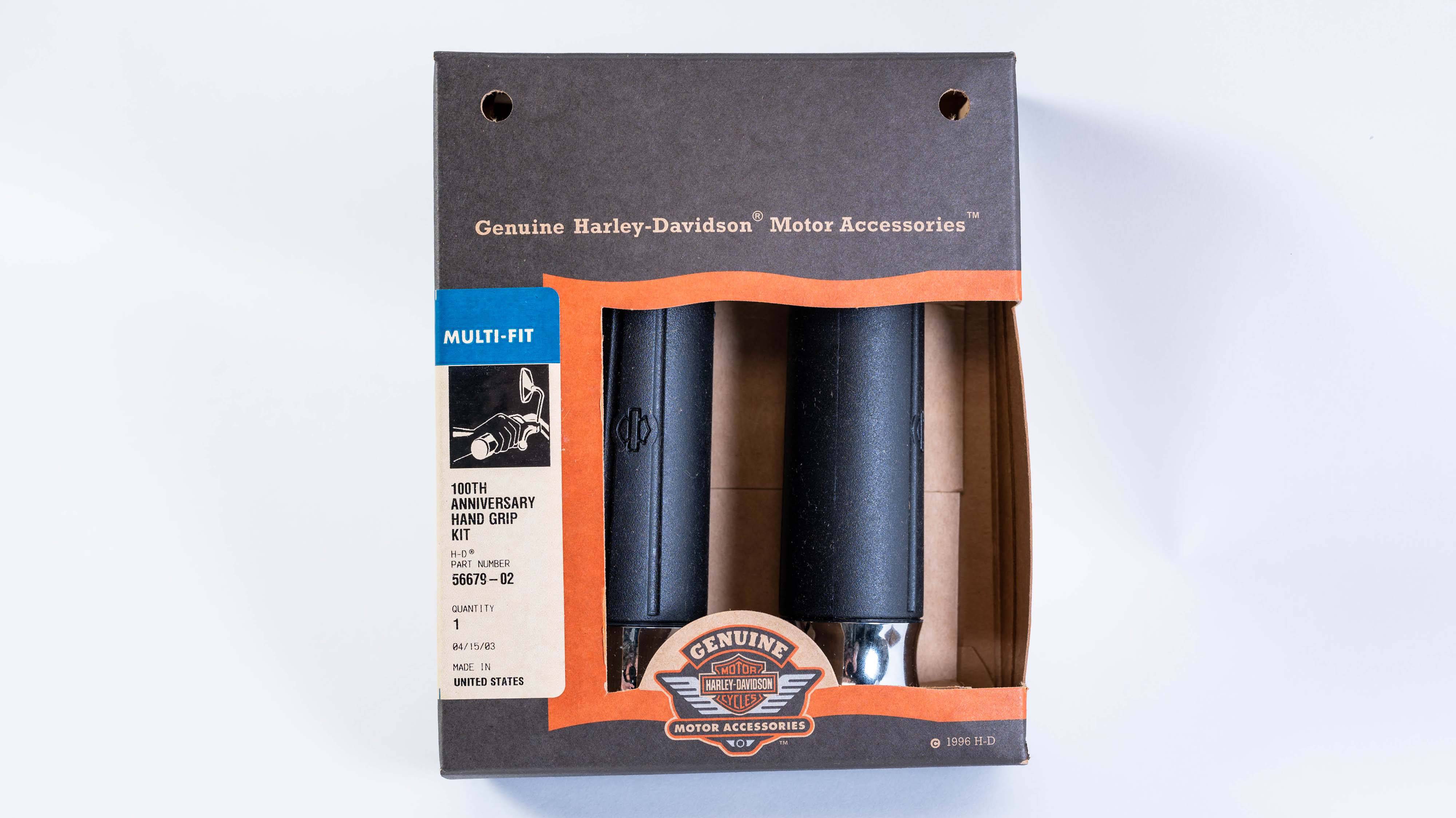Harley-Davidson 100th Anniversary Hand Grip Kit Auction | Mecum On