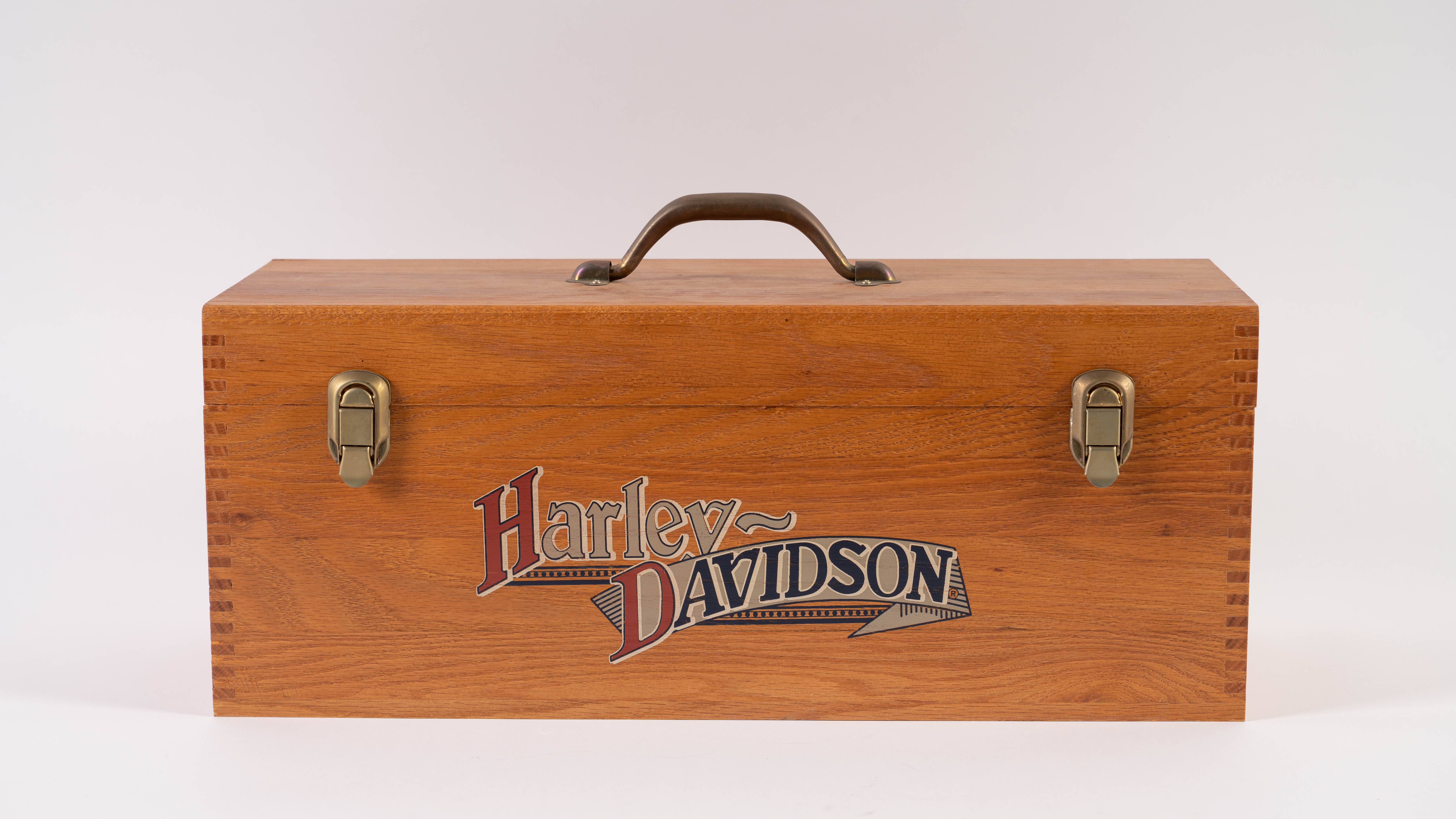Harley-Davidson Wooden Toolbox Auction | Mecum On Time