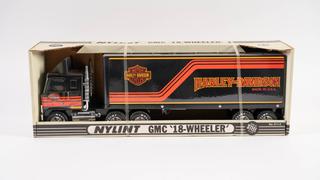 NYLINT ハーレーダビッドソン コンボイ　トラック　ンテージ　GMC Vintage Nylint Harley Davidson GMC Tractor Trailer Steel