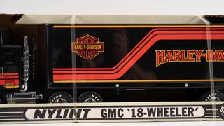 Harley-Davidson Nylint GMC 18-Wheeler Semi Truck Replica