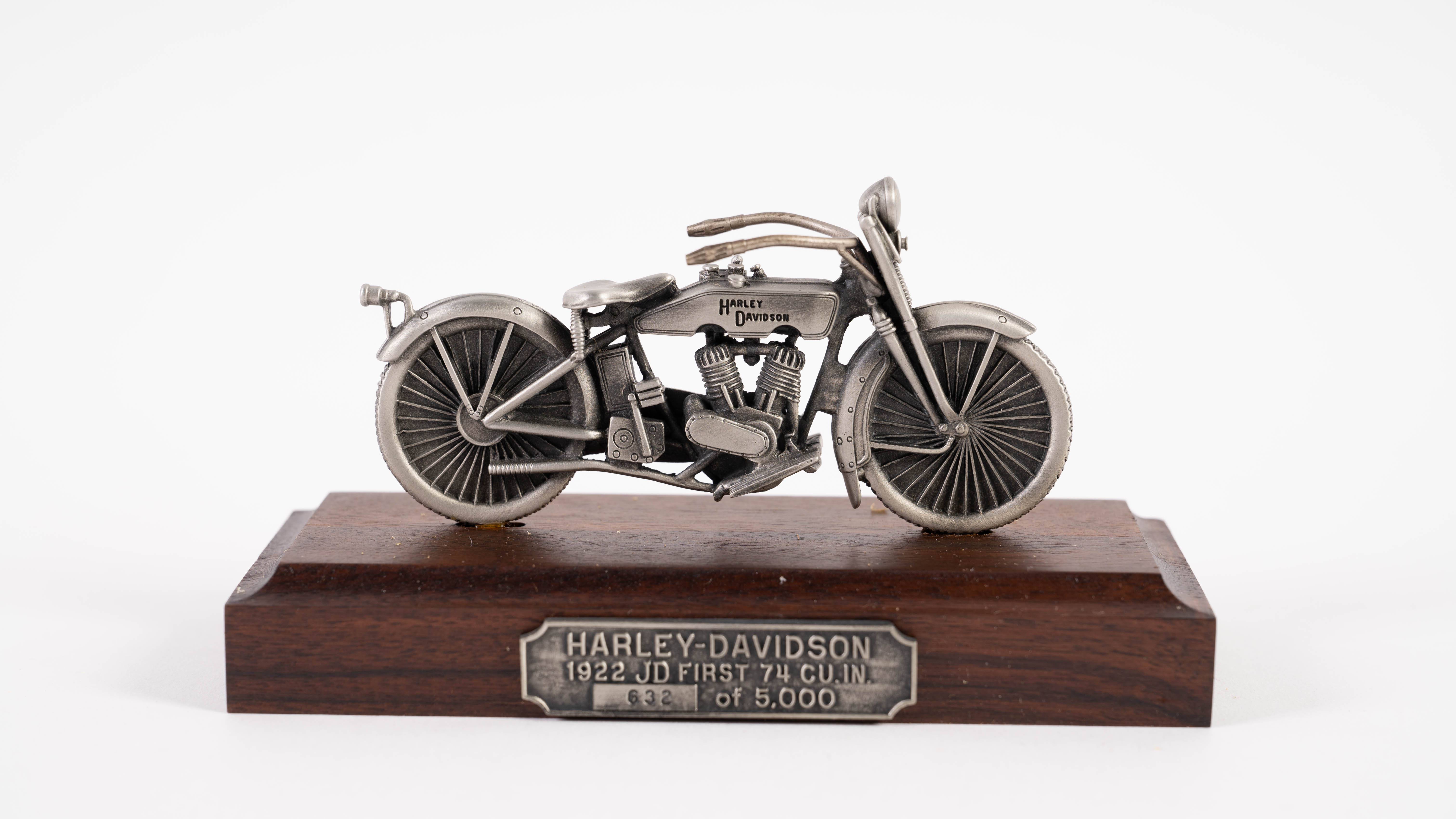 harley davidson 1922 JD TRAVELING ピューター の中でも定番の看板