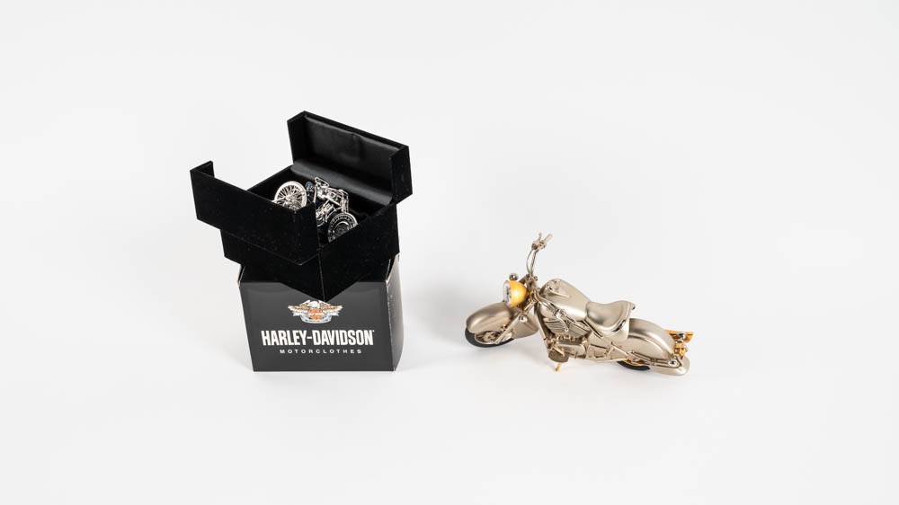 Harley-Davidson Motorcycle Desk Clocks Auction | Mecum On Time