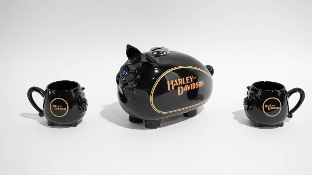 Harley-Davidson Hog Coin Bank and Hog Mugs with Gas Tank Design