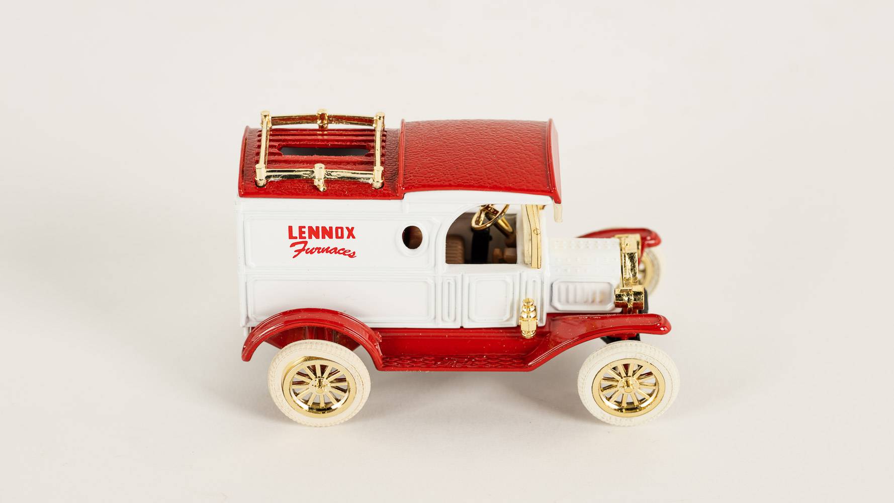 1985-1995 100th Anniversary - Lennox Vintage Vehicle Set Auction