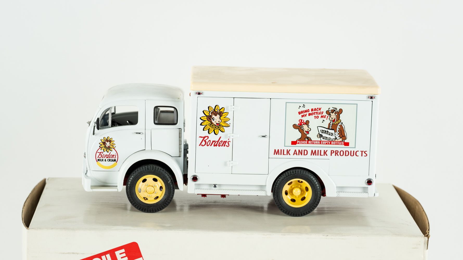 Franklin Mint ☆激レア絶版*ダンバリーミント*1/24*1955 White 3014WLB Delivery Truck -  Borden's Milk*ボーデン - 自動車