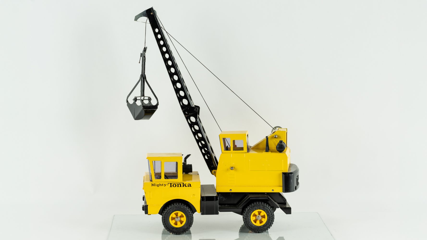 ビンテージ　mighty Tonka Crane マイティ　トンカ　クレーン Vintage 1970's TONKA Mighty Mobile Crane Pressed Steel RARE