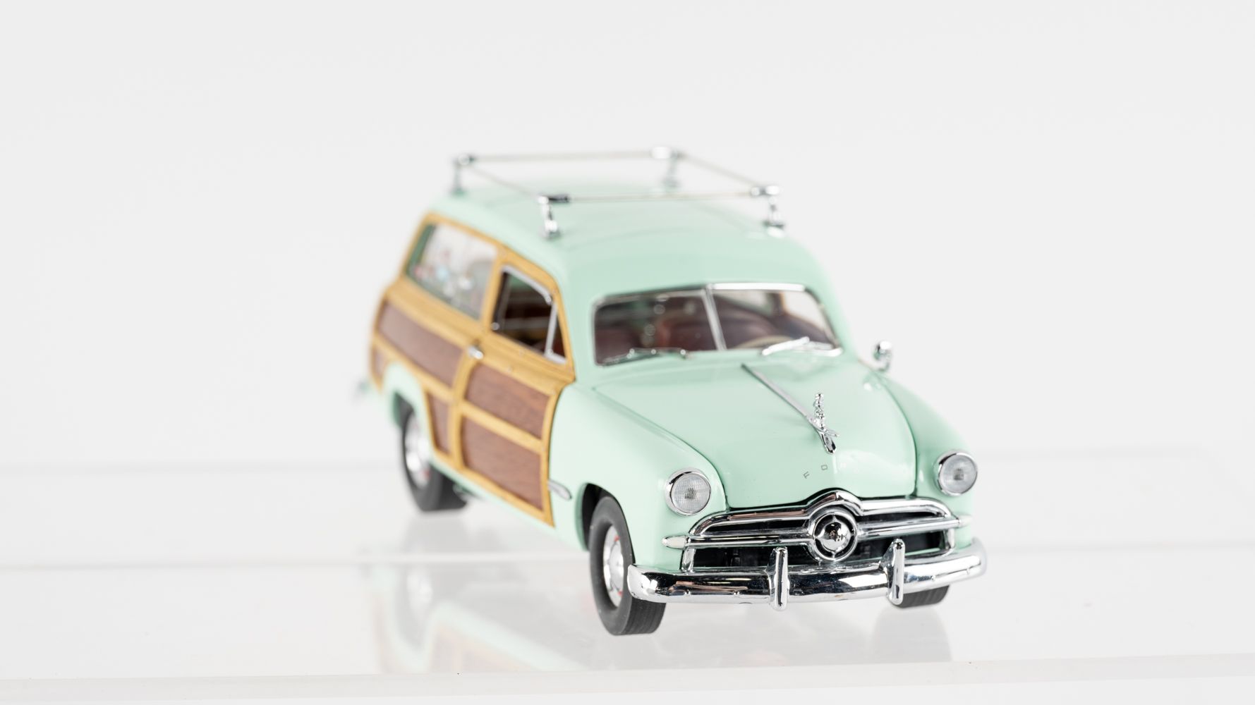 The Franklin Mint 1949 Ford Surf Woody