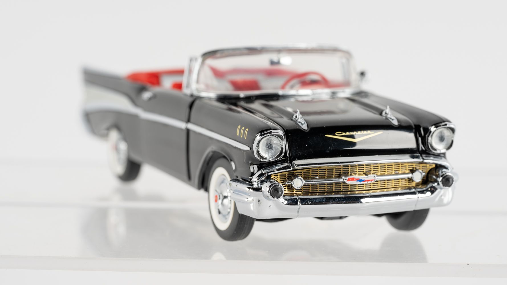 The Franklin Mint 1957 Chevrolet Bel Air Auction | Mecum On Time
