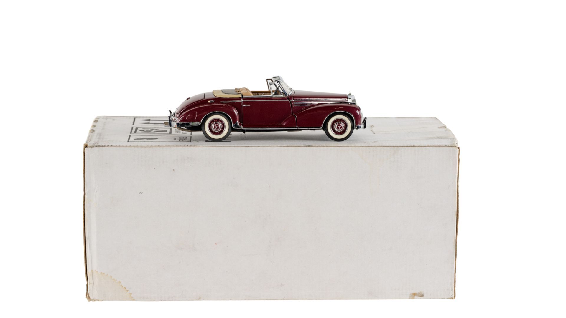 The Franklin Mint 1957 Mercedes-Benz 300 SC Auction | Mecum