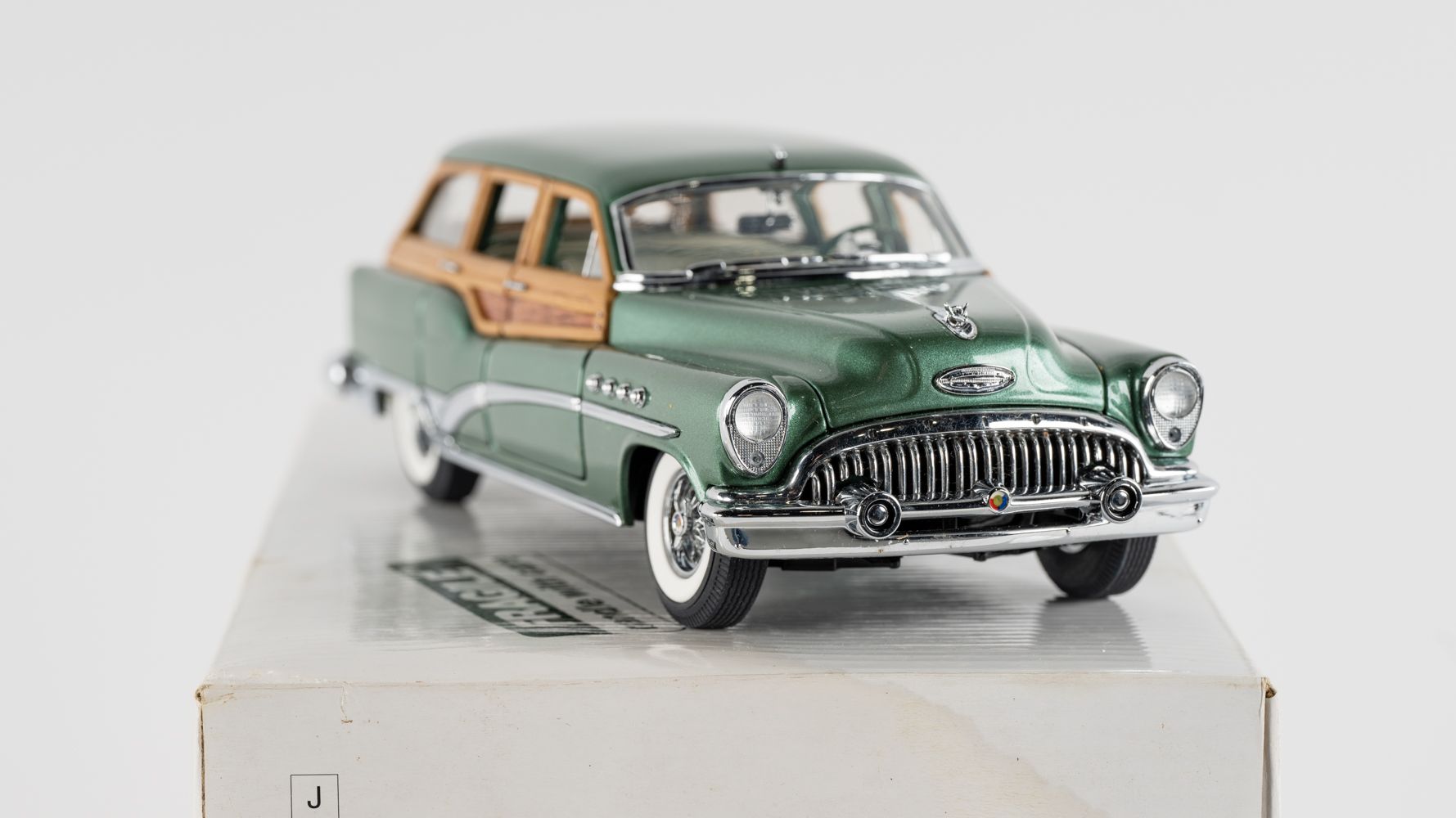 ダンバリーミント製　1953 Buick Estate Wagon The Danbury Mint 1953 Buick Estate Wagon Auction | Mecum On Time