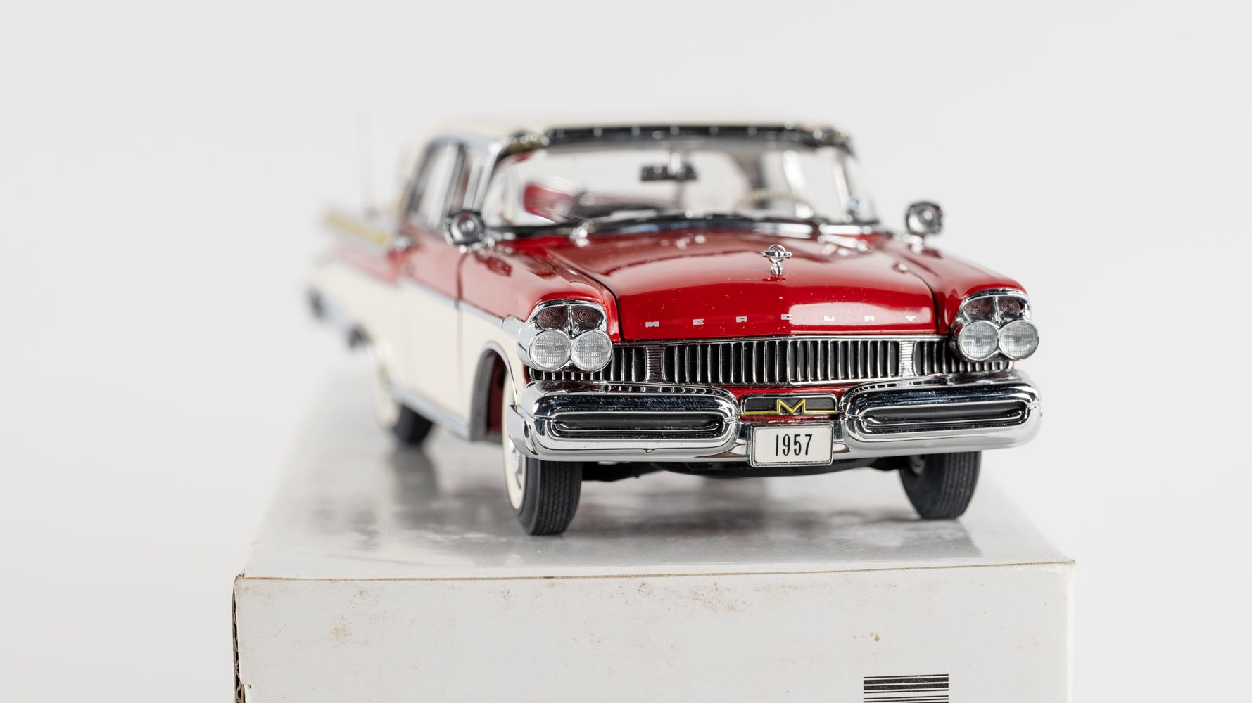 The Danbury Mint 1957 Mercury Turnpike Cruiser Auction | Mecum On Time