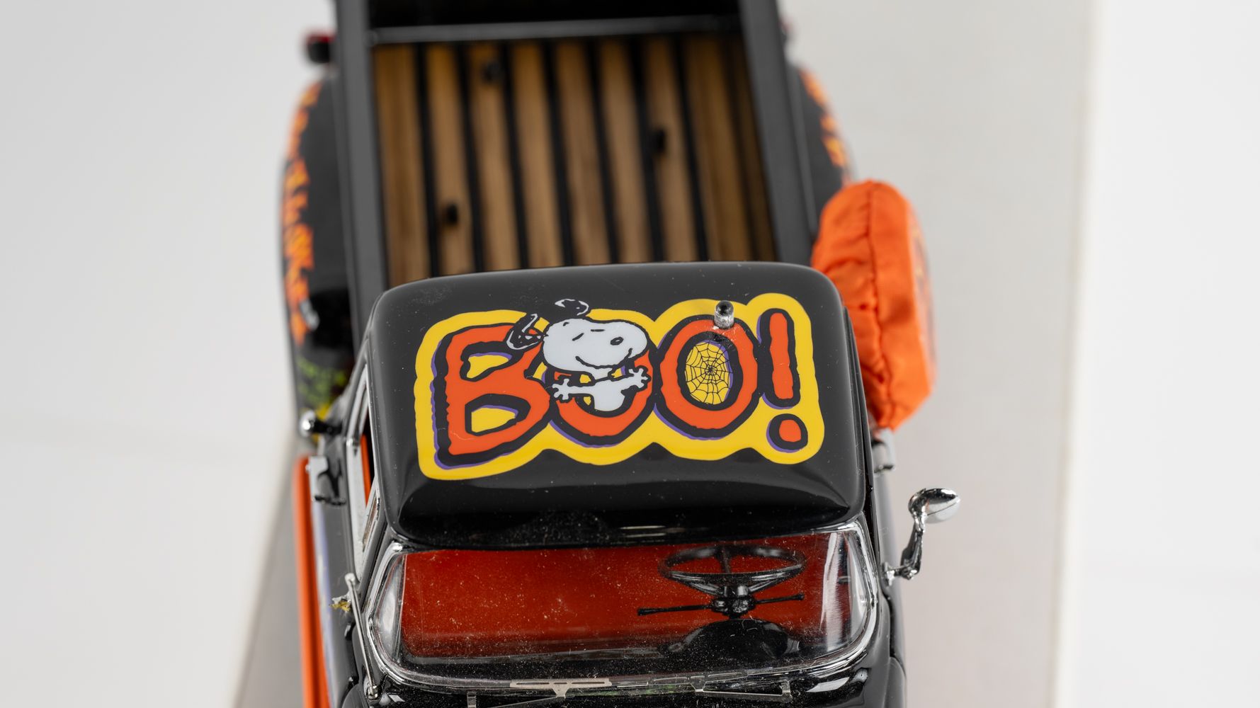 The Danbury Mint Peanuts Halloween 1956 Ford F150 Pickup, Rare