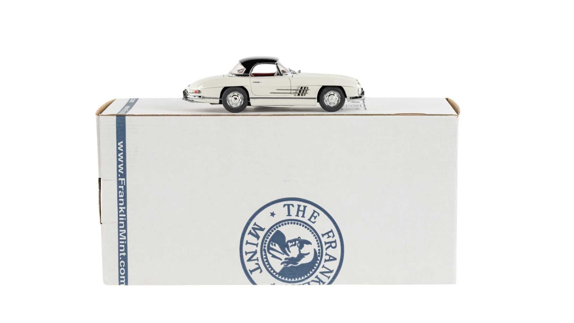 The Franklin Mint 1960 Mercedes-Benz 300 SL Roadster Auction