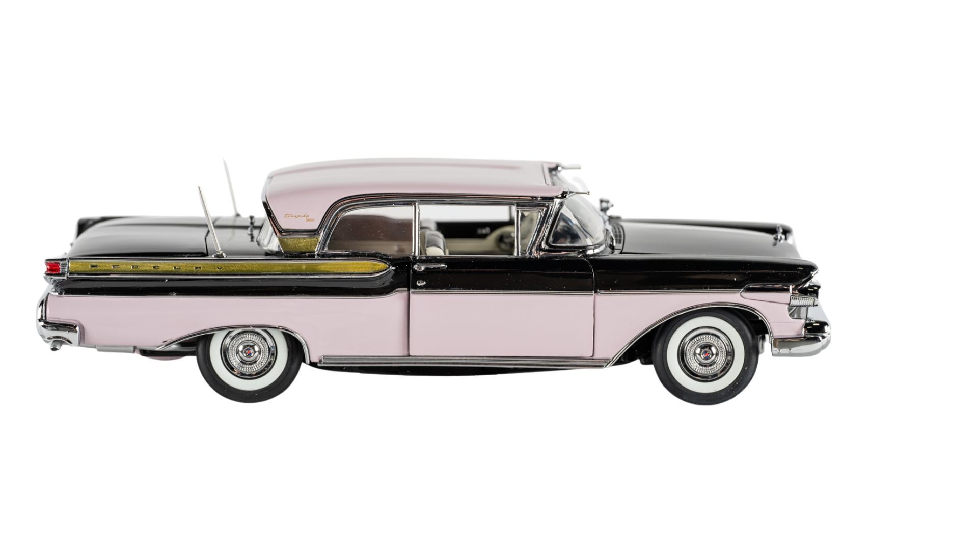 The Danbury Mint 50th Anniversary 1957 Mercury Turnpike Cruiser