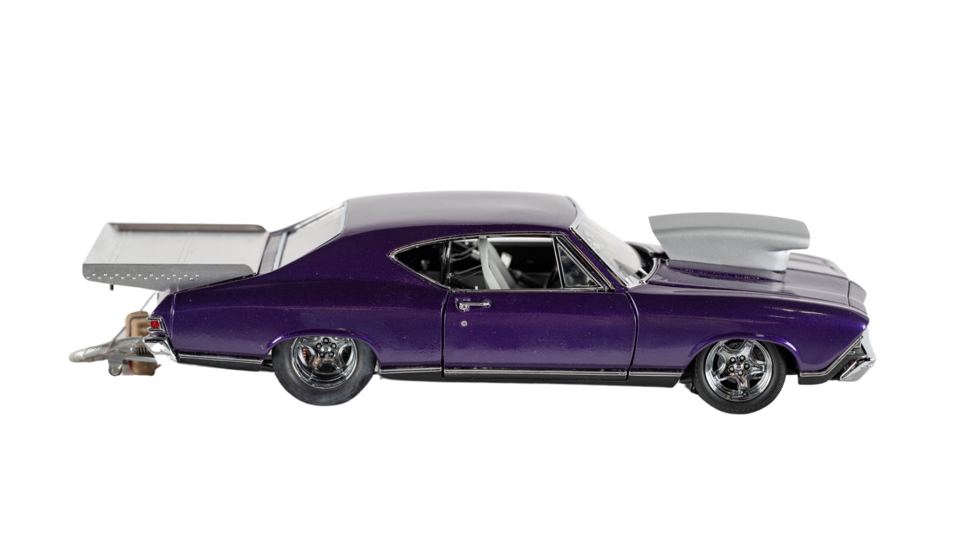 The Danbury Mint 1968 Chevelle Pro Street Auction | Mecum On Time