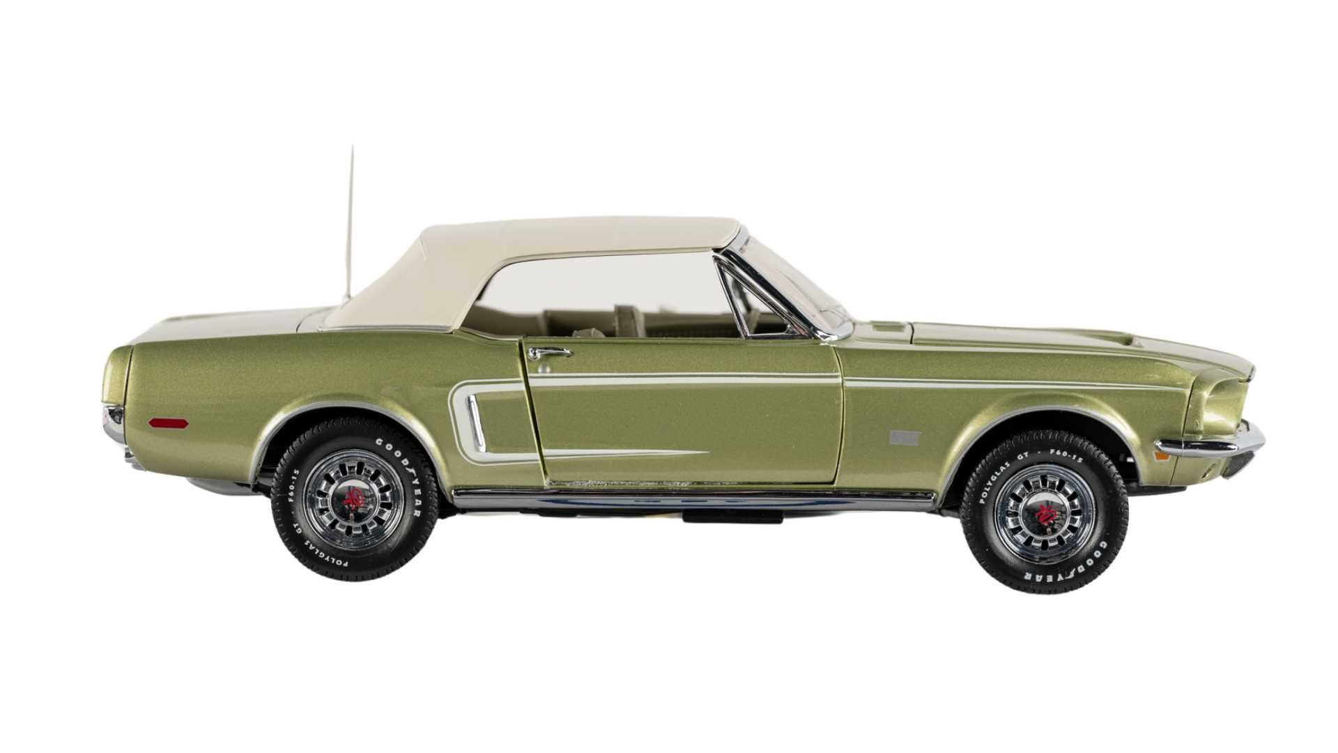 ★稀少フランクリンミントFranklin Mintマスタング競馬フェラーリjra The Franklin Mint 1968 Ford Mustang Convertible Collector Club