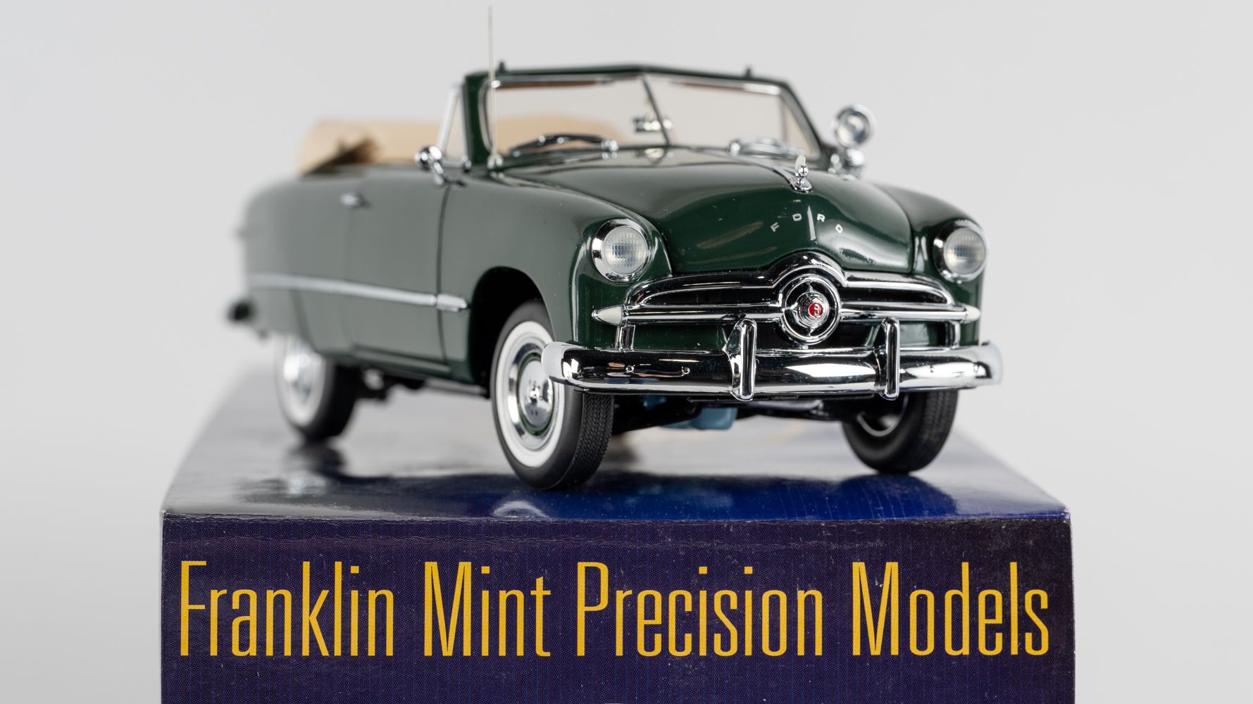フランクリンミント Ford Convertible メドウグリーン 1/24 フランクリンミント Ford Convertible メドウグリーン 1/24