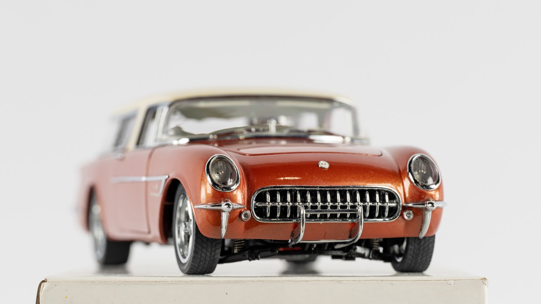 おもちゃ ダンバリーミント 1954 コルベット・ノマド・カスタム 1/24