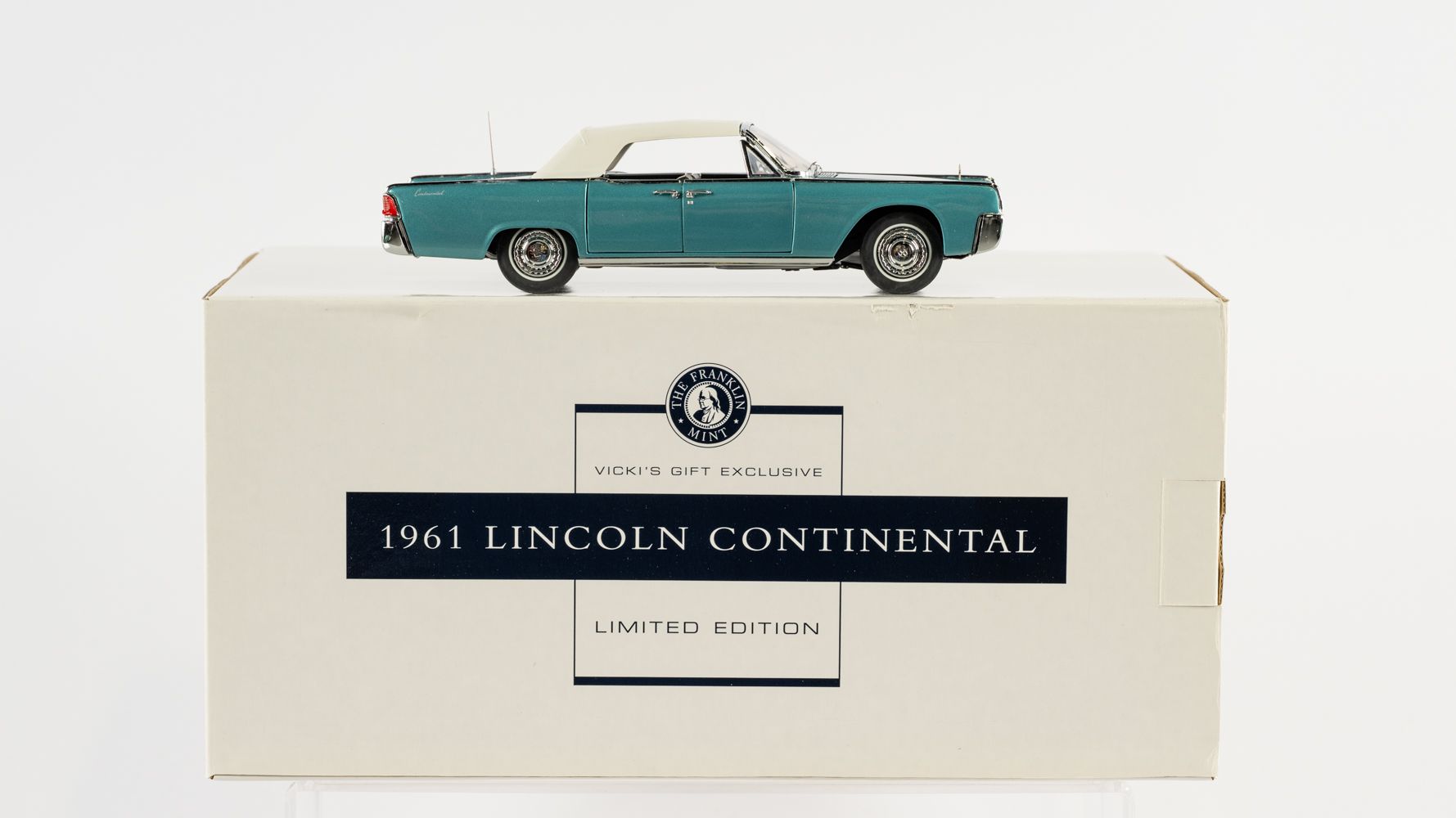 The Franklin Mint 1961 Lincoln Continental Auction | Mecum On Time