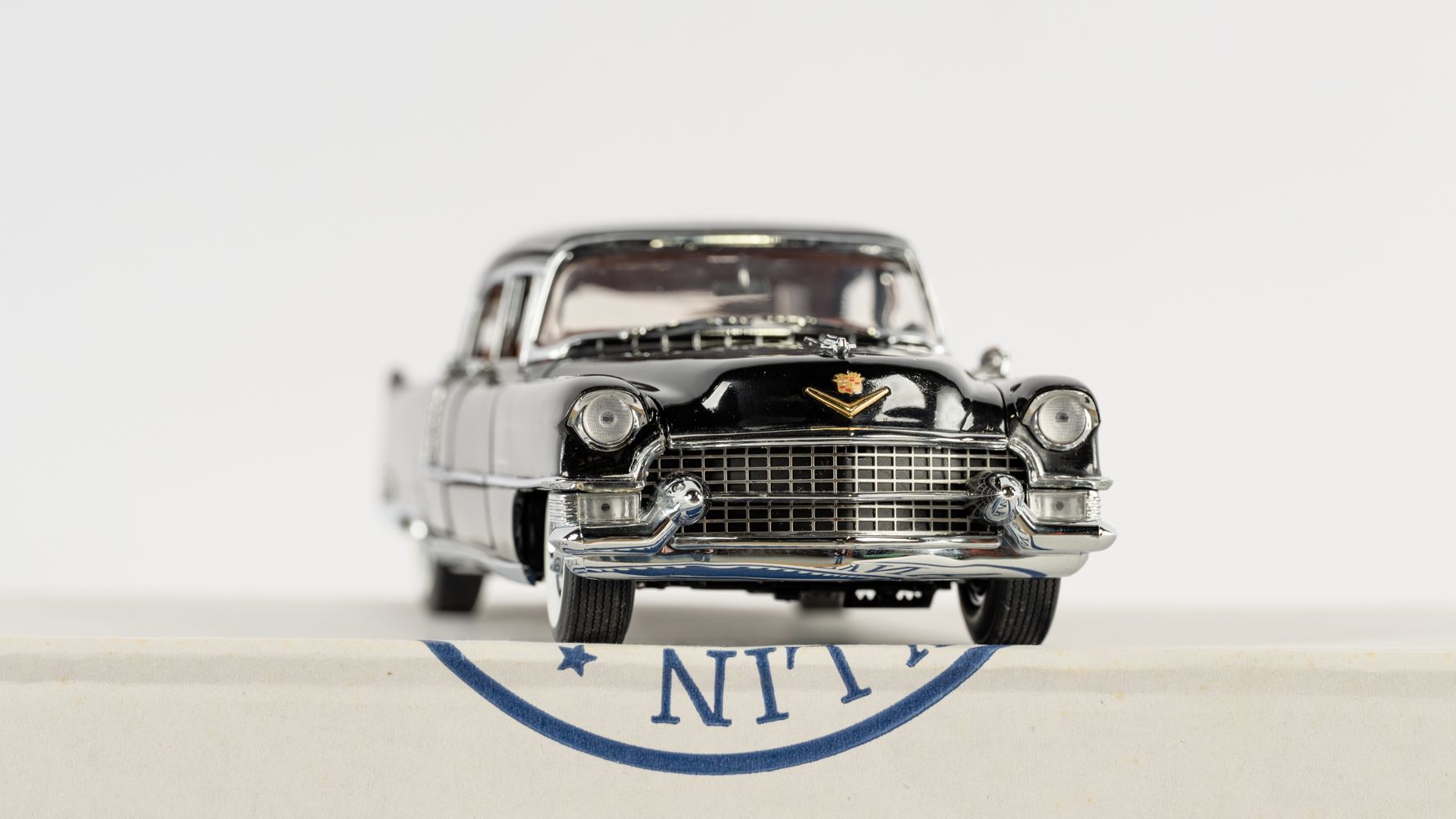 The Franklin Mint 1955 Cadillac Fleetwood Auction | Mecum On