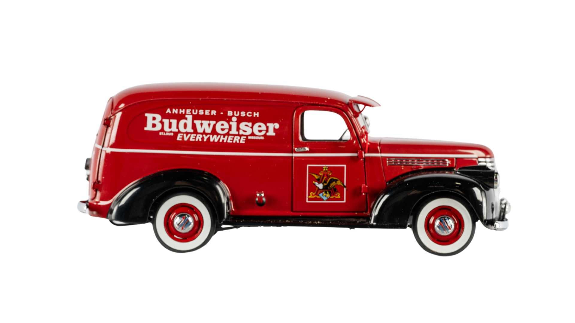 The Danbury Mint 1941 Budweiser Delivery Truck Auction | Mecum On Time