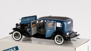 The Danbury Mint 1932 Cadillac V-16 Fleetwood Sedan Auction