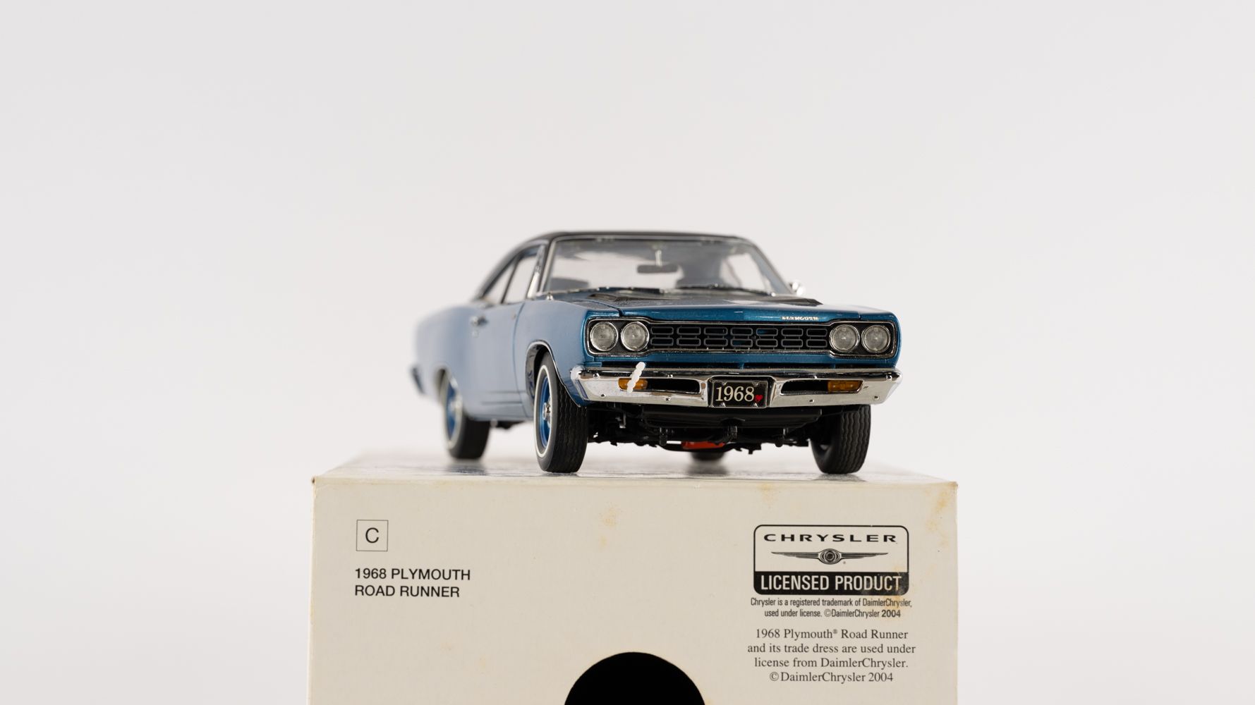The Danbury Mint 1968 Plymouth Road Runner Auction | Mecum On Time