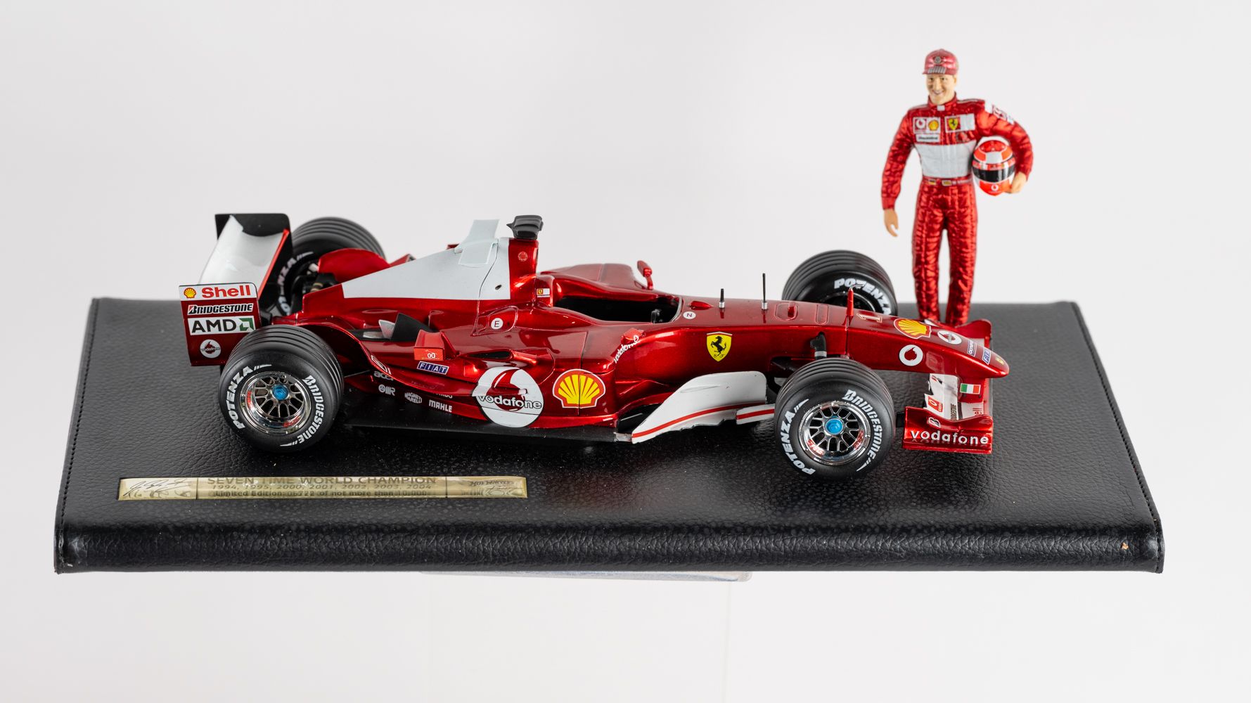 F2004 Ferrari Schumacher F1 1⁄18 Hot Michael Wheels Hotwheels - #1