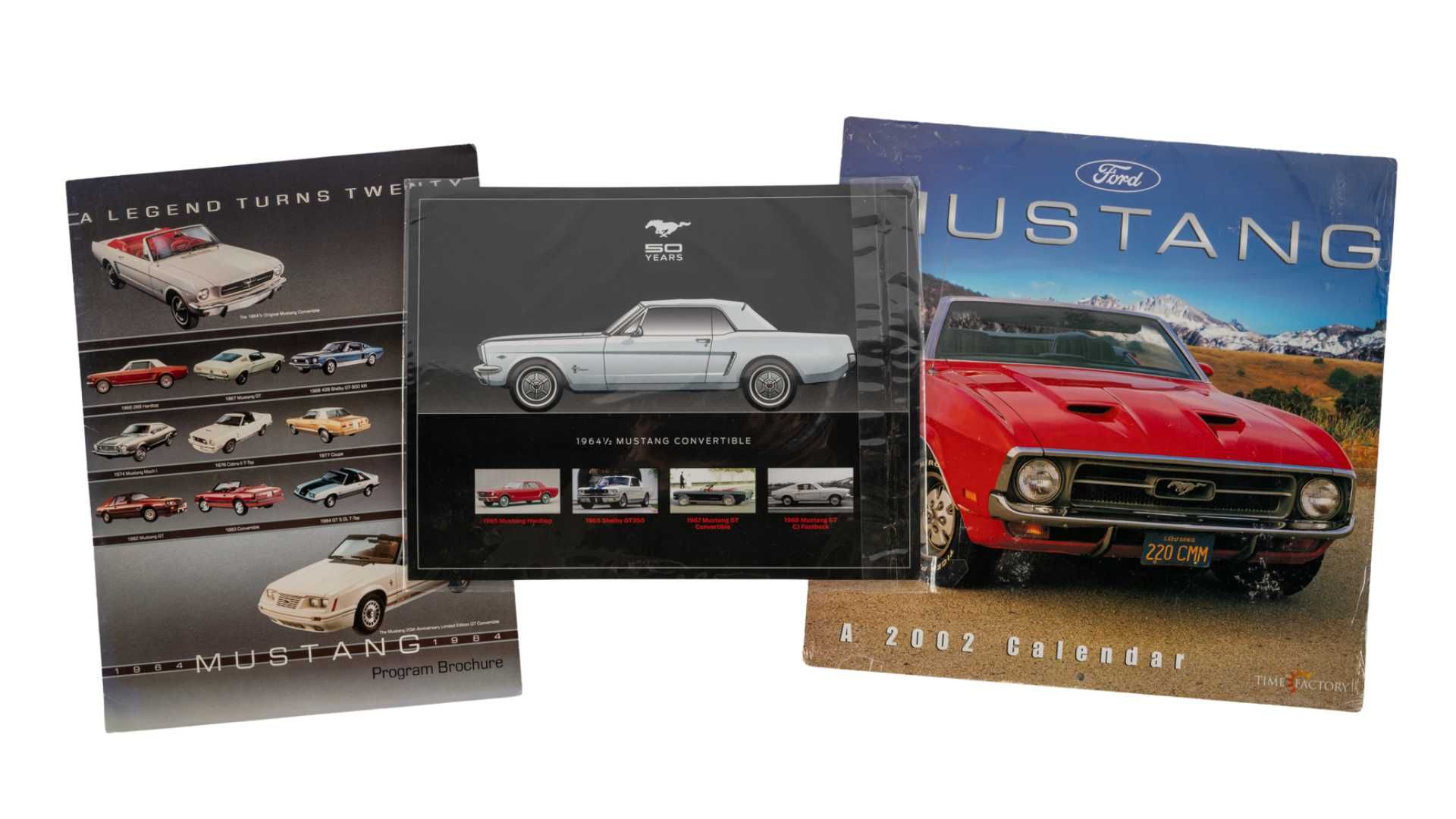 MUSTANG ChristianDior ARTDELATABLE 2枚セット 1984 20th Anniversary Ford Mustang Dealer Brochure, 1964 1/2