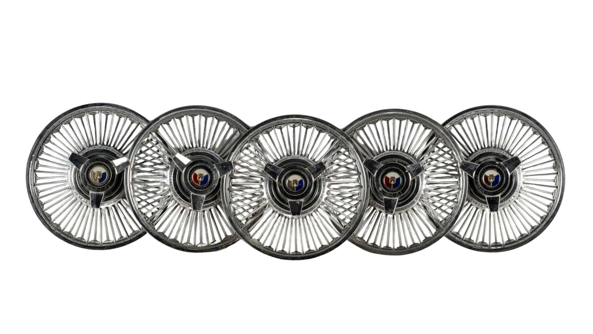 Circle_a_vintage 　Special !!foremost 1963-64 Ford Galaxie Wire Spoke Spinner Hubcap Wheel Covers, Set
