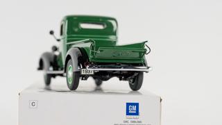 The Danbury Mint 1937 General Motors Pickup, Limited Edition