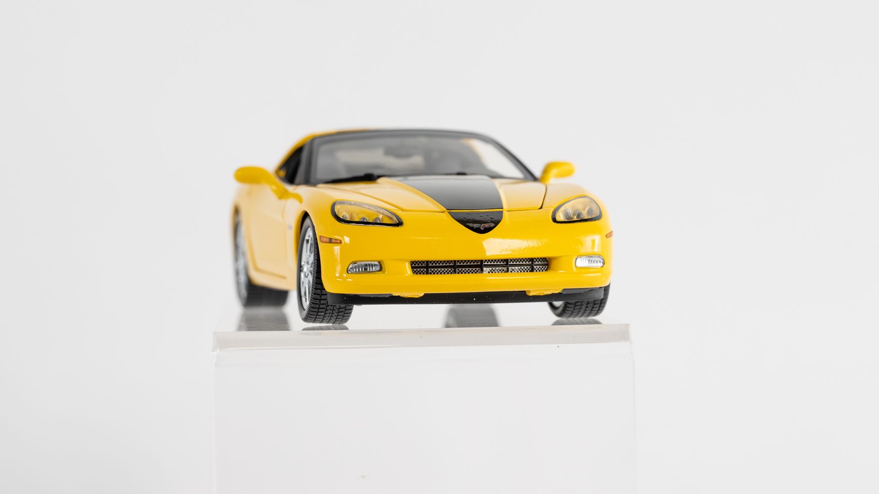 The Franklin Mint 2008 Corvette Hertz ZHZ Coupe, Limited Edition