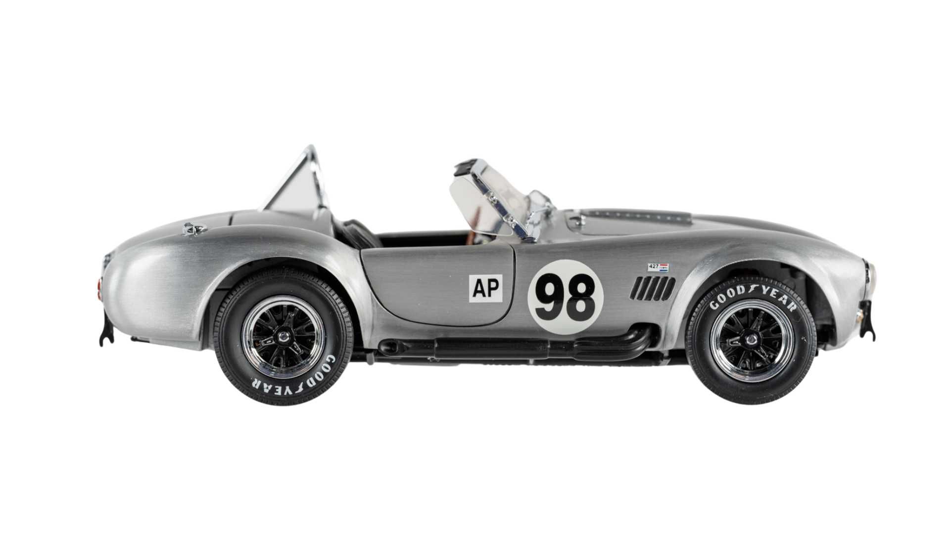 The Franklin Mint Carroll Shelby's Cobra 427 S/C Auction | Mecum