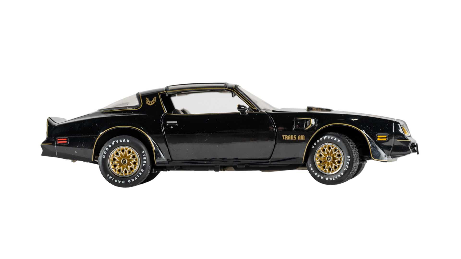 The Franklin Mint 1977 Pontiac Trans Am Auction | Mecum On Time