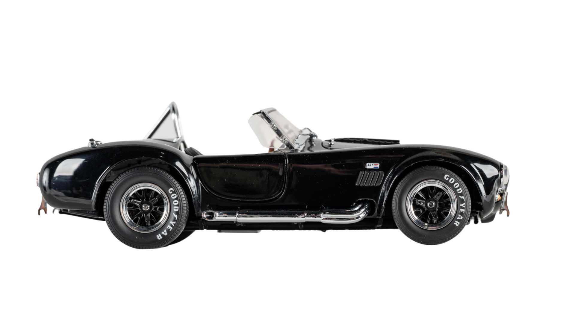 The Franklin Mint Shelby Cobra 427 S/C, Limited Edition Auction