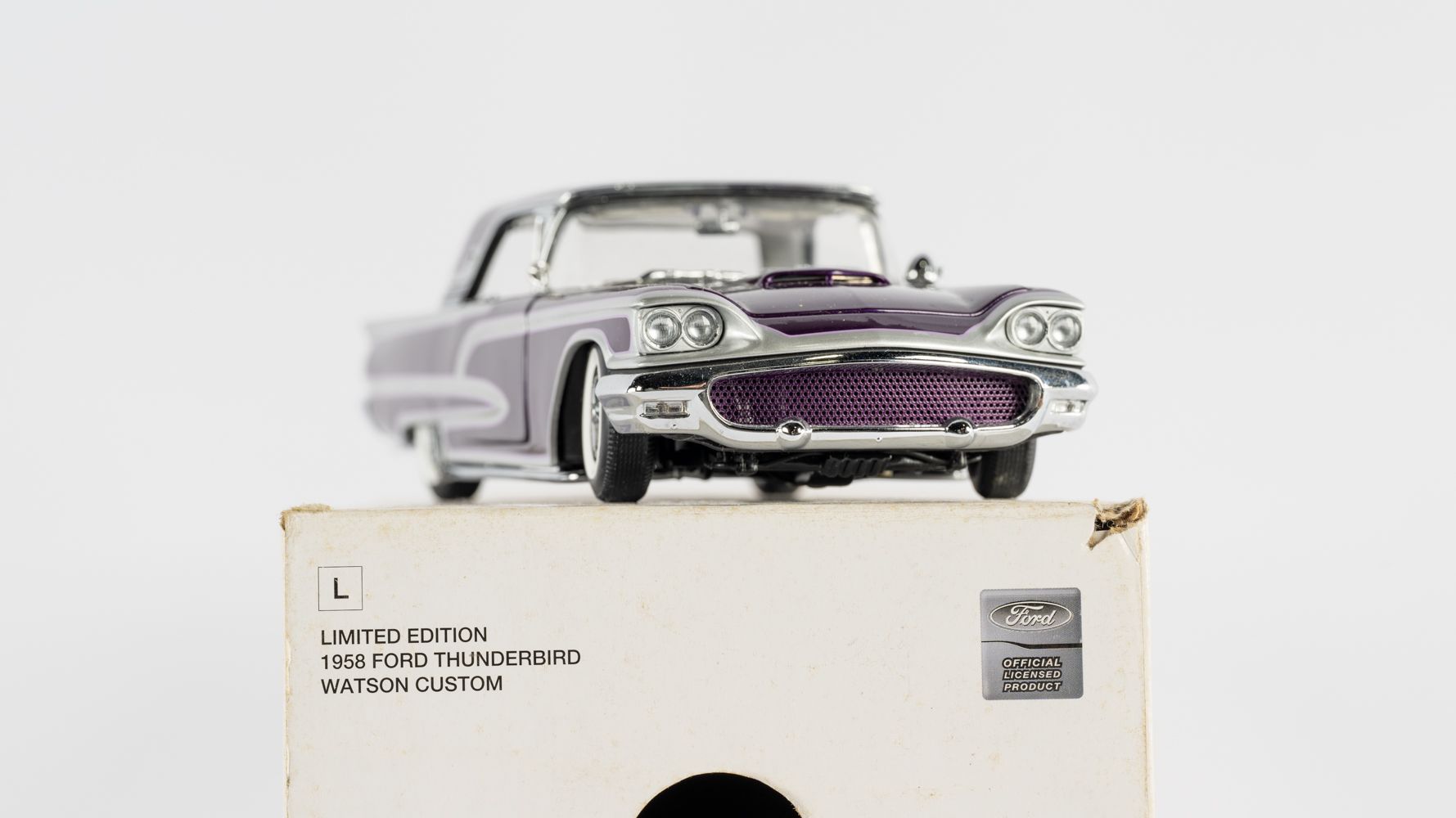 ミニカー 1958 THUNDERBIRD WATSON CUSTOM The Danbury Mint 1958 Ford Thunderbird Watson Custom Auction