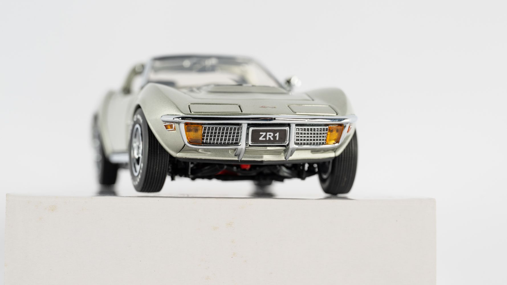 The Franklin Mint 1972 Corvette Coupe ZR1, Limited Edition Auction