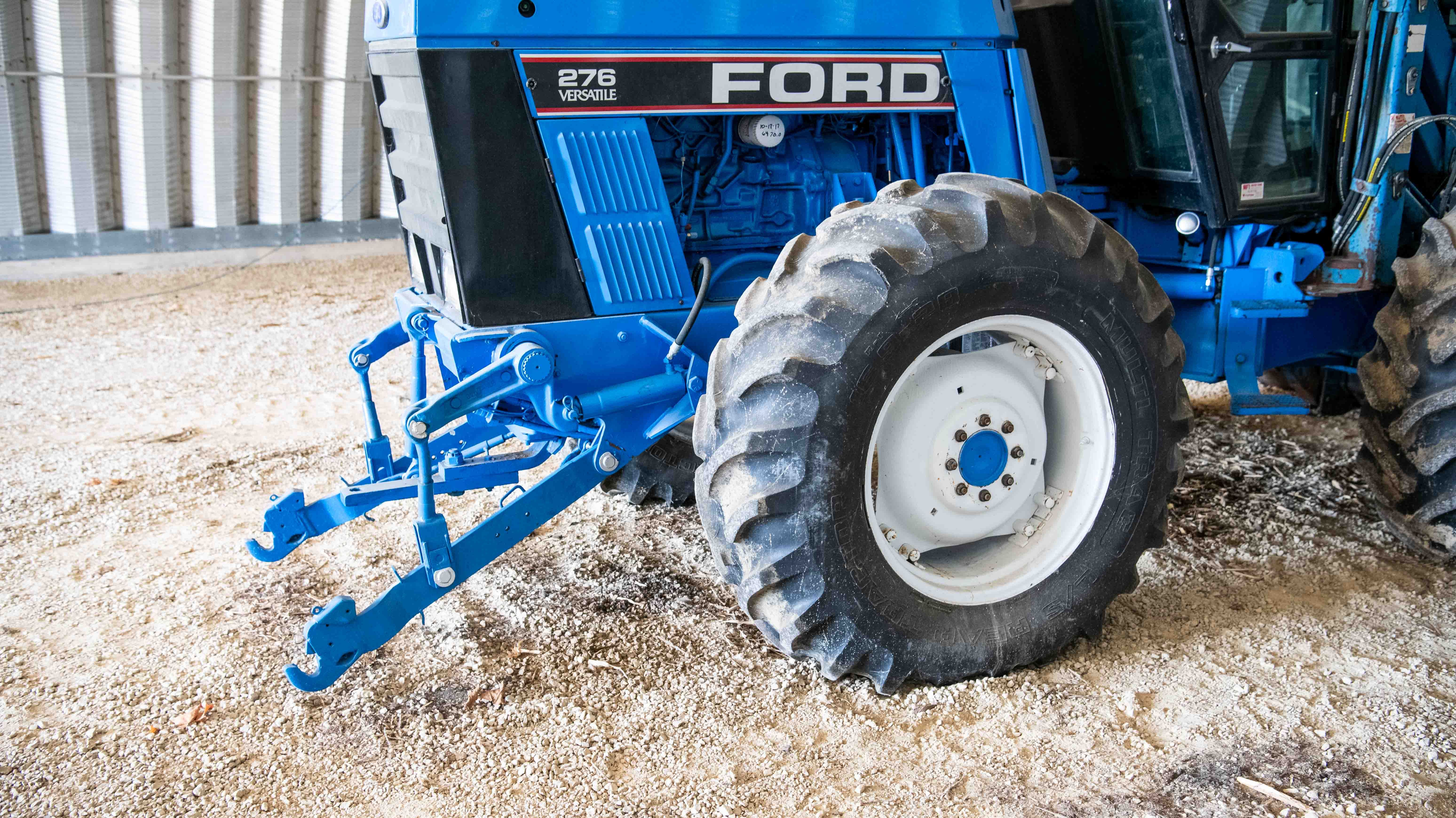 1989 Ford 276 Tractor Auction | Mecum On Time