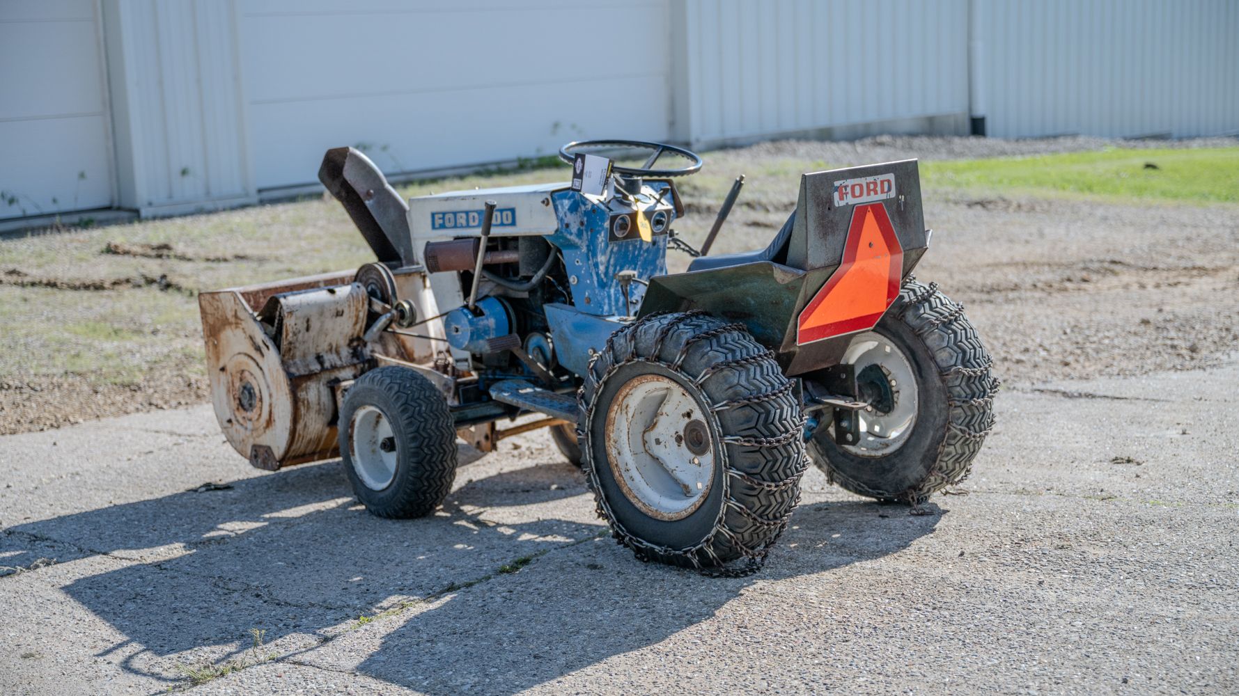 1968 Ford 100 Tractor & Snow Blower Auction | Mecum On Time