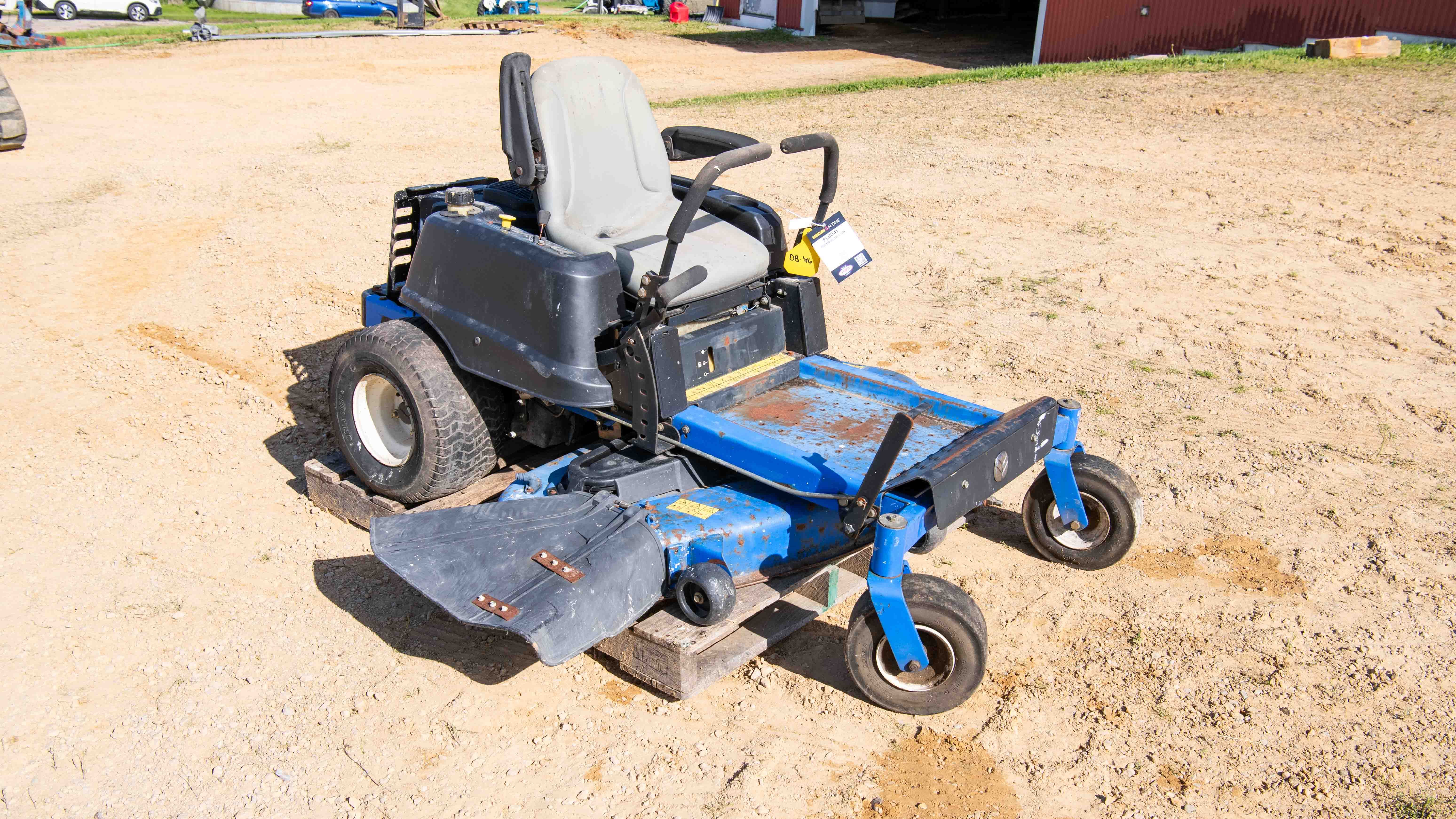 2009 New Holland Zero-Turn Tractor Auction Mecum On Time