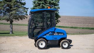 2003 New Holland MC28 Mower Tractor Auction | Mecum On Time