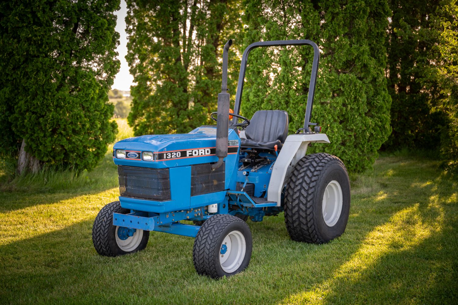 1987 Ford 1320 Tractor Auction | Mecum On Time