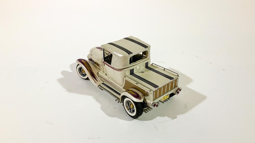 1932 Ford Hot Rod Ala Kart Danbury Mint Die-Cast Car Auction