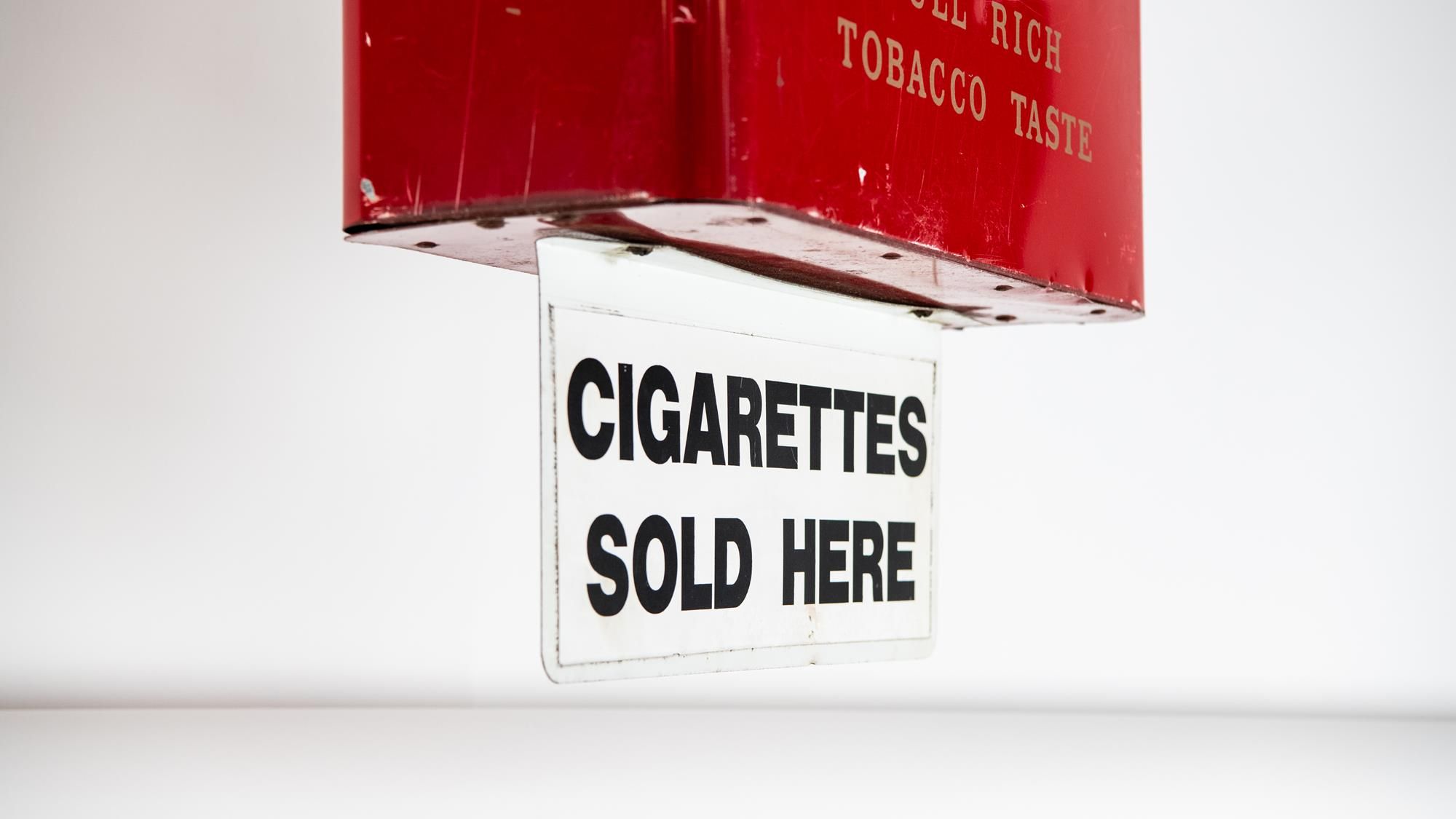 Winston Cigarettes Double-Sided Tin Sign Auction | Mecum On Time